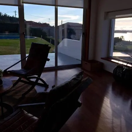 Redondo River House Vakantiehuis Linhares (Viana do Castelo)